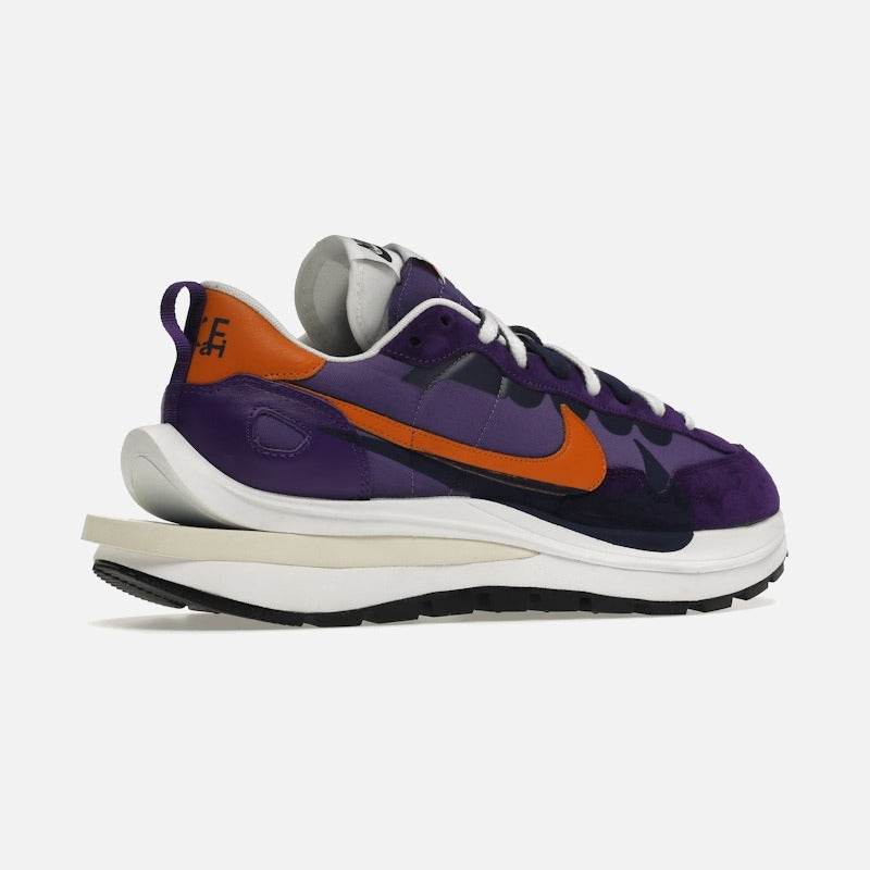 nike vaporwaffle sacai dark iris