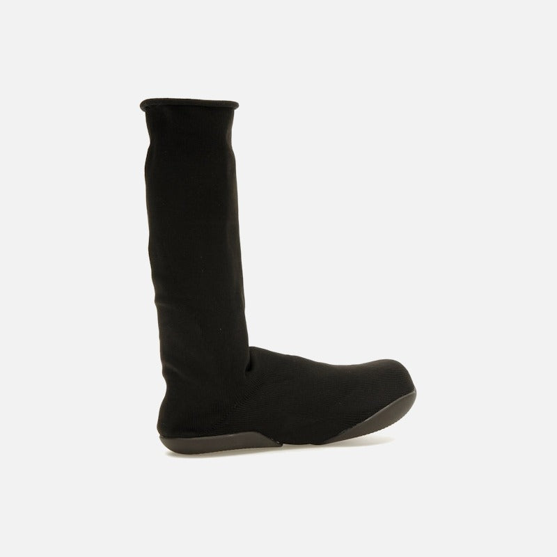 Yeezy Pods Black
