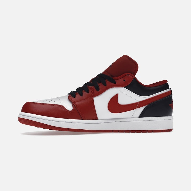 jordan 1 low bulls