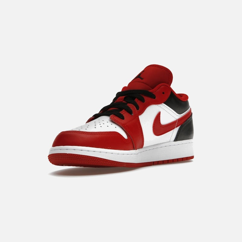 jordan 1 low bulls (gs)