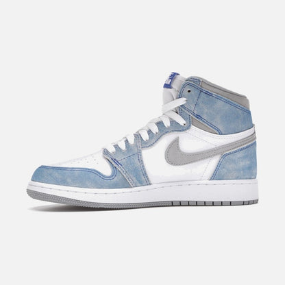 jordan 1 retro high hyper royal smoke grey (gs)