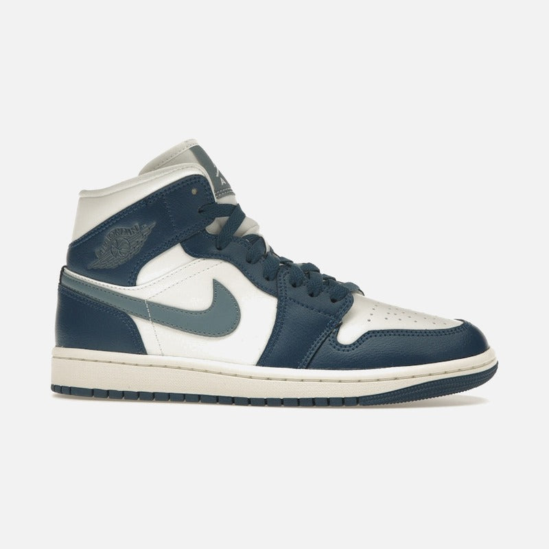 Jordan 1 Mid French Blue
