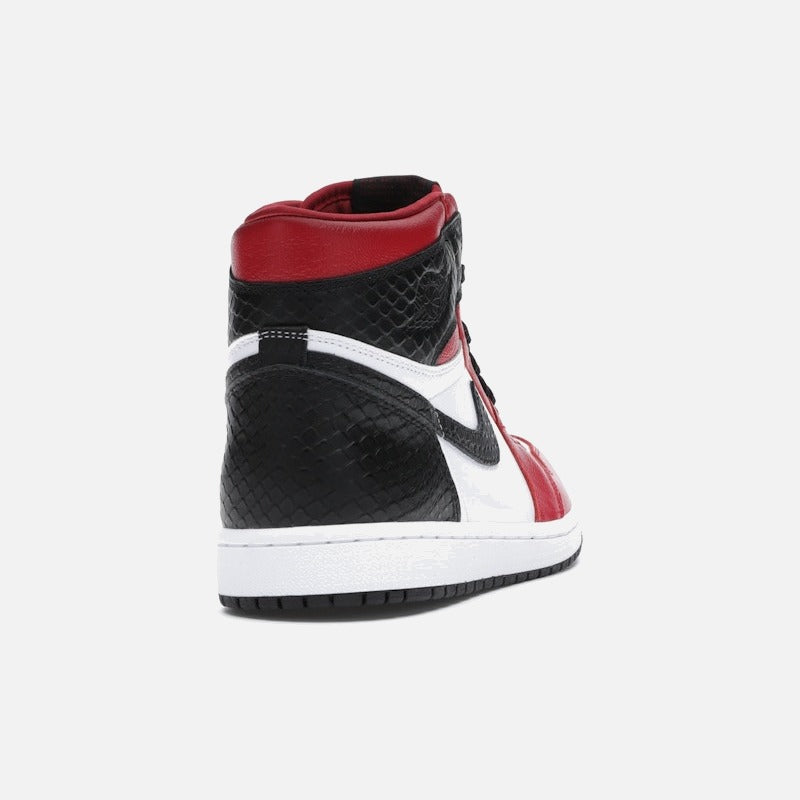 Jordan 1 Retro High Satin Snake Chicago