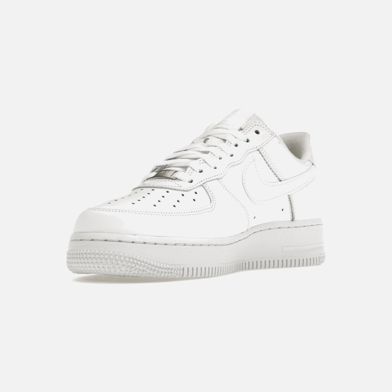 nike air force 1 low supreme white