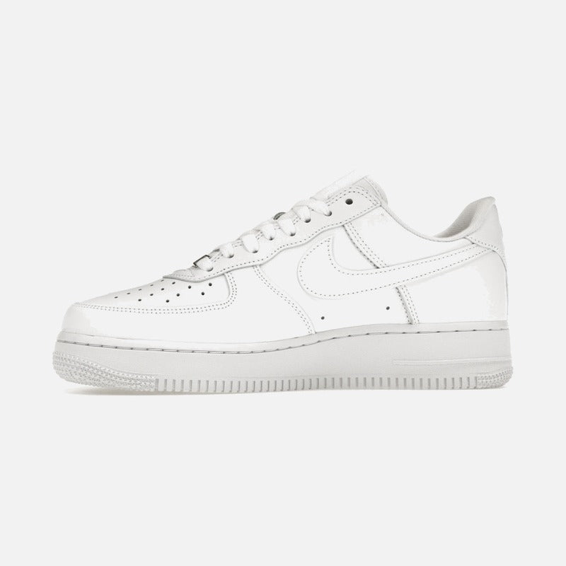 nike air force 1 low supreme white
