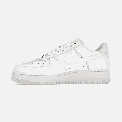 nike air force 1 low supreme white