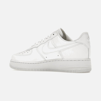 nike air force 1 low supreme white