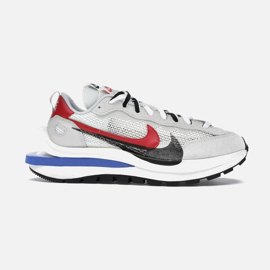 nike vaporwaffle sacai sport fuchsia game royal