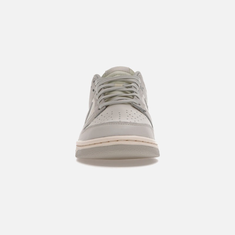 nike dunk low sail light bone (women's)