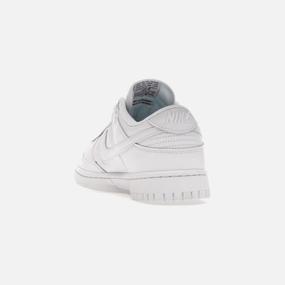 nike dunk low triple white (2021) (w)