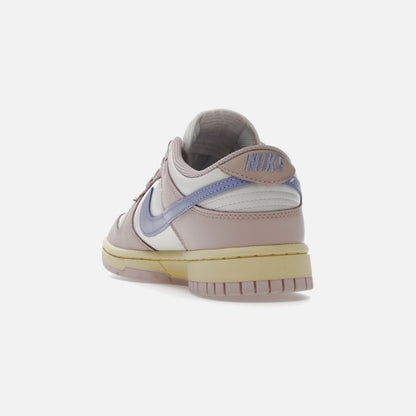 nike dunk low pink oxford (women's)