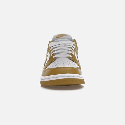 nike dunk low essential paisley pack barley (w)