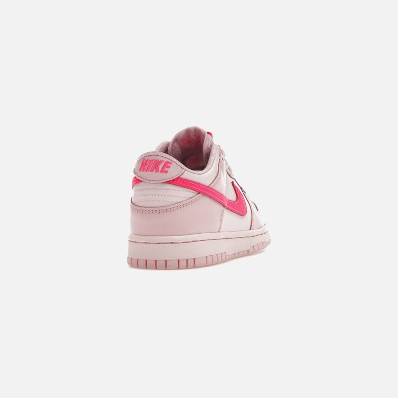 nike dunk low triple pink (Barbie)