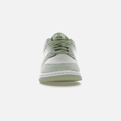nike dunk low se fleece pack honeydew (women's)