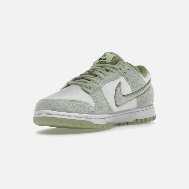 nike dunk low se fleece pack honeydew (women's)