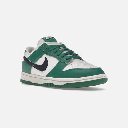 nike dunk low se lottery pack malachite green