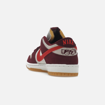 nike sb dunk low skate like a girl