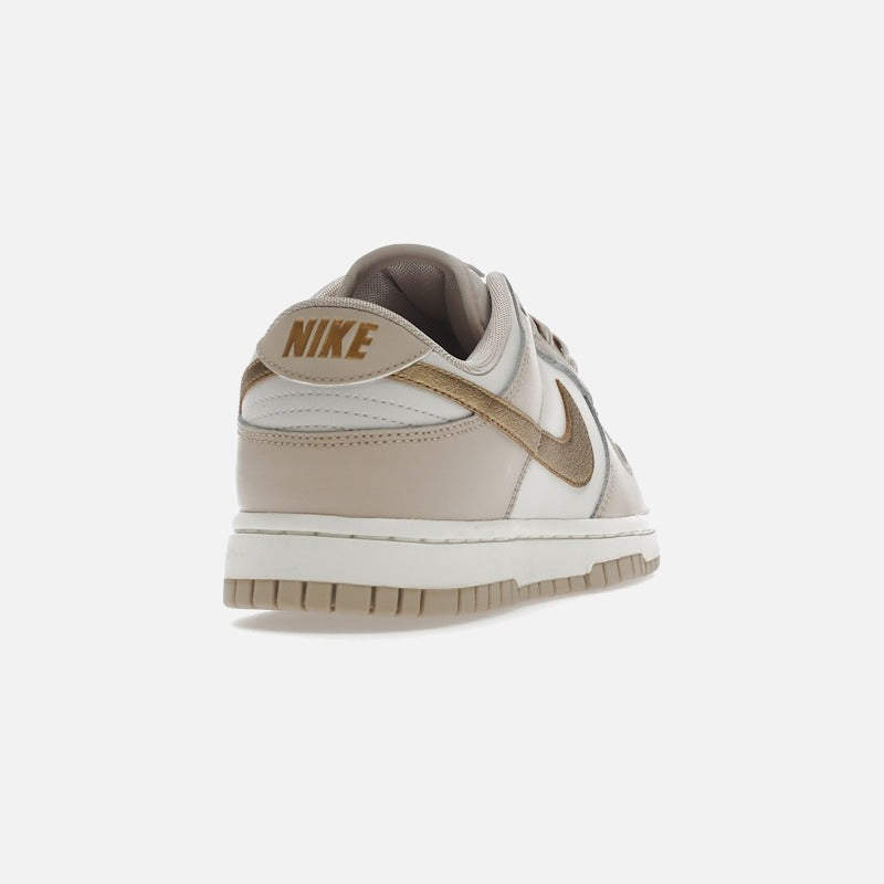 Nike dunk low phantom metallic gold (w)