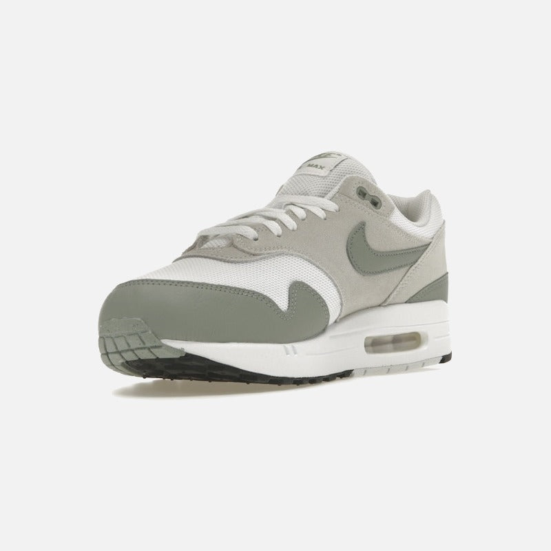 nike air max 1 white mica green