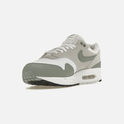 nike air max 1 white mica green