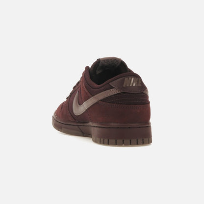 Nike Dunk Low Retro Premium Burgundy Crush