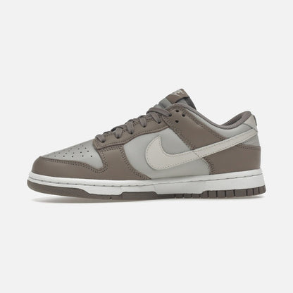 nike dunk low bone beige (w)