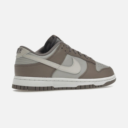 nike dunk low bone beige (w)