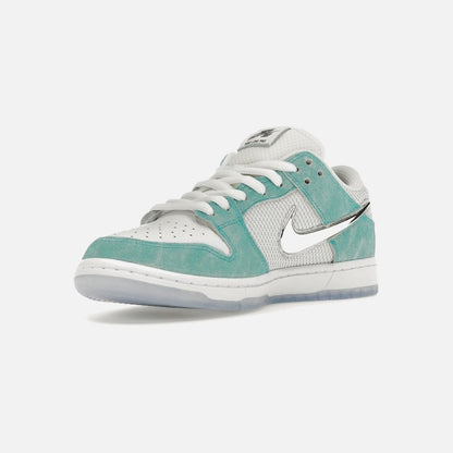 nike sb dunk low april skateboards