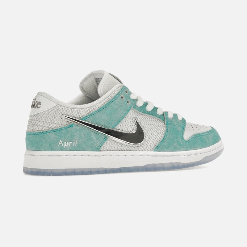 nike sb dunk low april skateboards