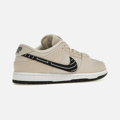 nike sb dunk low albino & preto