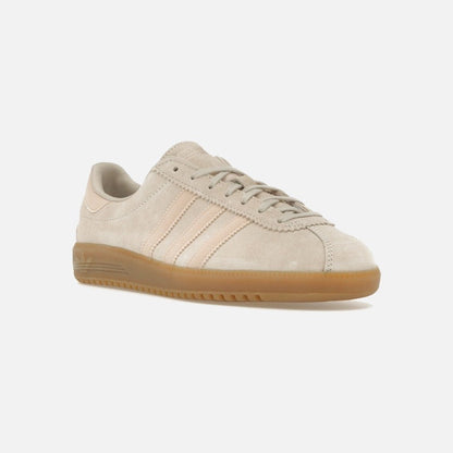 adidas bermuda wonder white