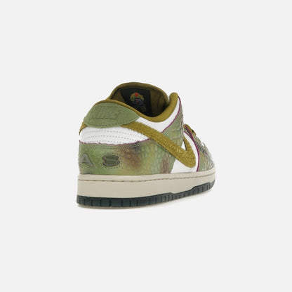 Nike Sb Dunk Low Alexis Sablone Chameleon