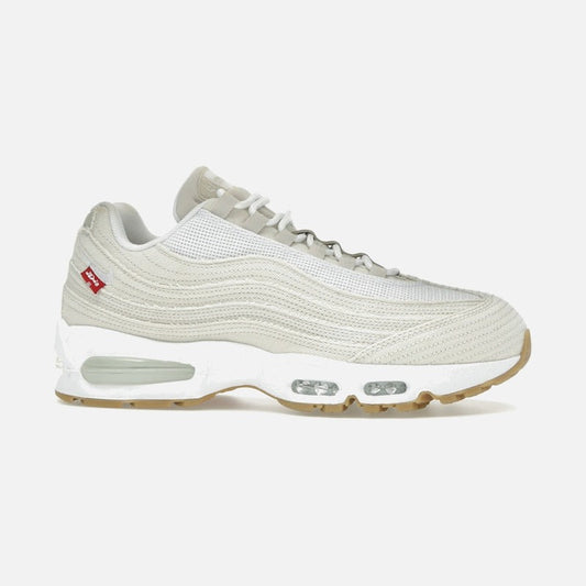 Nike Air Max 95 OG x Levi’s “Light Orewood Brown”