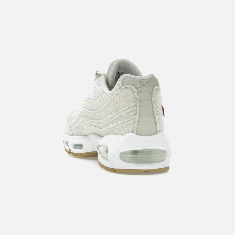 Nike Air Max 95 OG x Levi’s “Light Orewood Brown”
