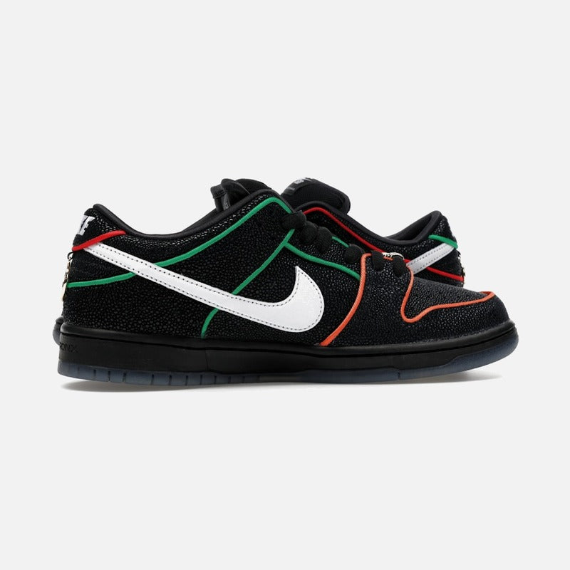Nike SB Dunk Low Bronx Girls Skate