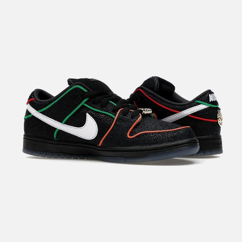 Nike SB Dunk Low Bronx Girls Skate