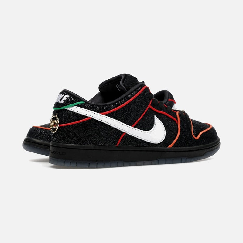 Nike SB Dunk Low Bronx Girls Skate