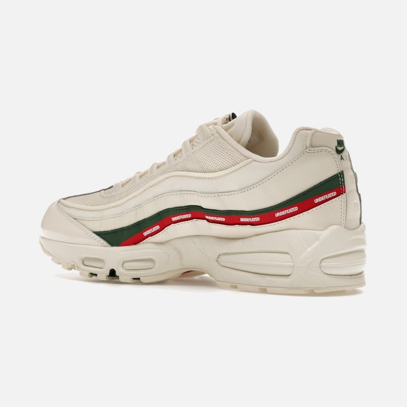 Nike Air Max 95 SP Undefeated “Sail”