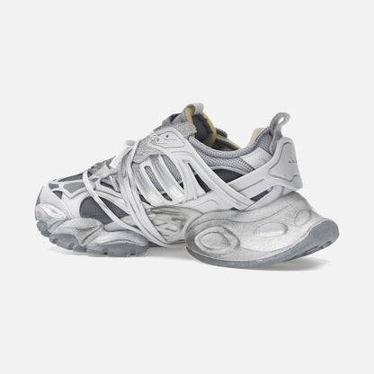 adidas XLG Runner Deluxe Gray