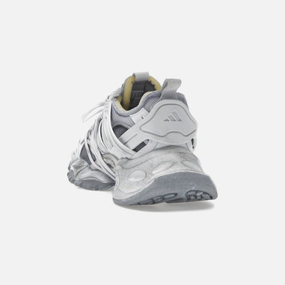 adidas XLG Runner Deluxe Gray
