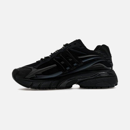 adidas Adistar Jellyfish x Pharrell Williams “Triple Black”