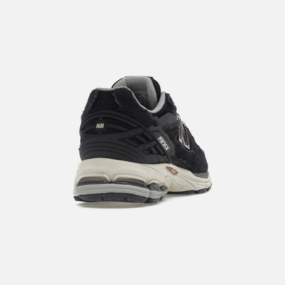 New balance 1906d protection pack black