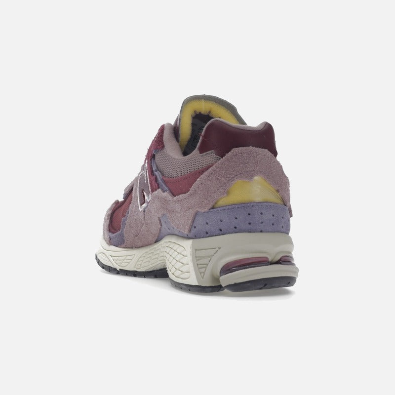 new balance 2002r protection pack pink