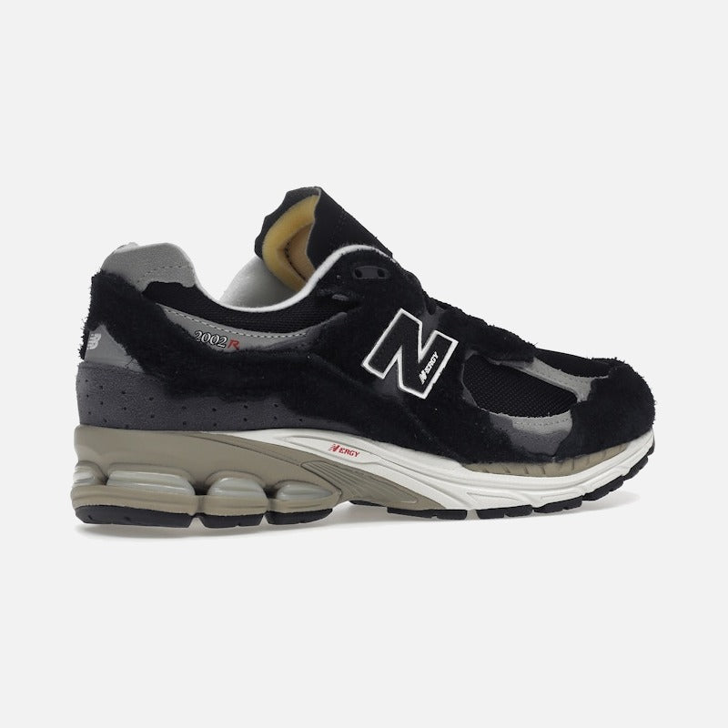 new balance 2002r protection pack black grey