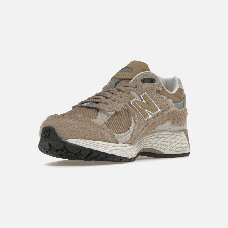 new balance 2002r protection pack driftwood