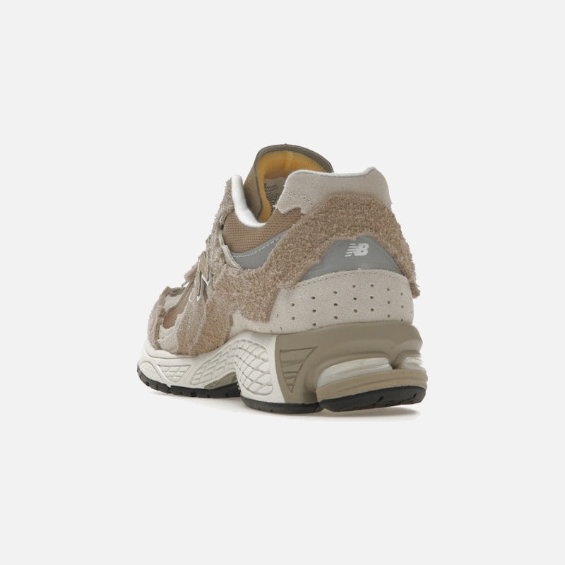 new balance 2002r protection pack driftwood