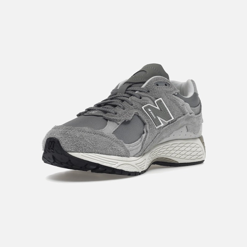 new balance 2002r protection pack grey
