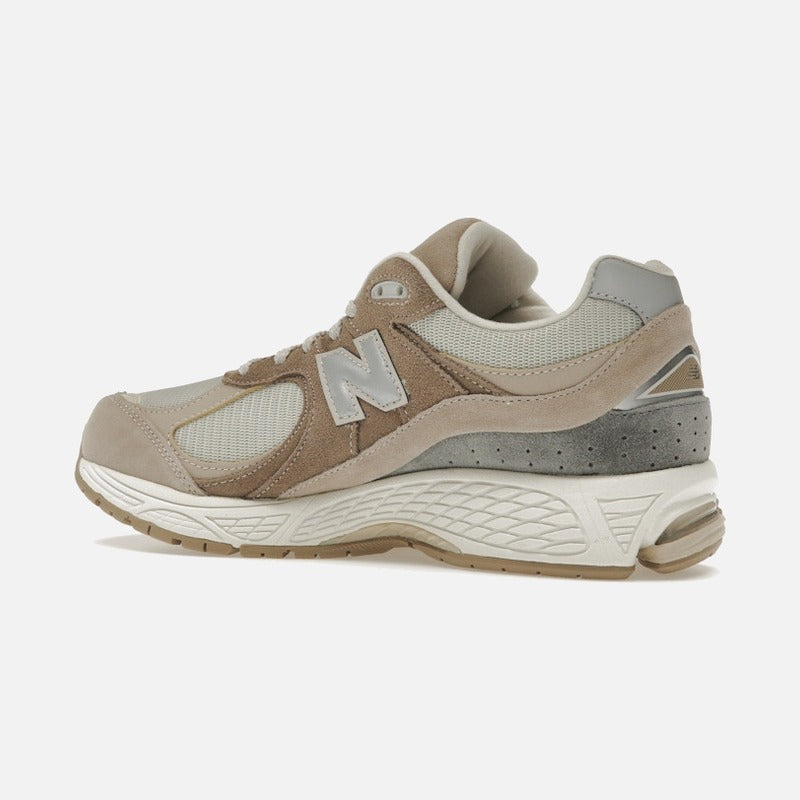 New Balance 2002r Driftwood Sandstone