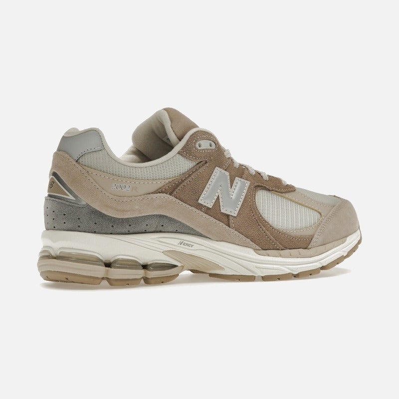 New Balance 2002r Driftwood Sandstone
