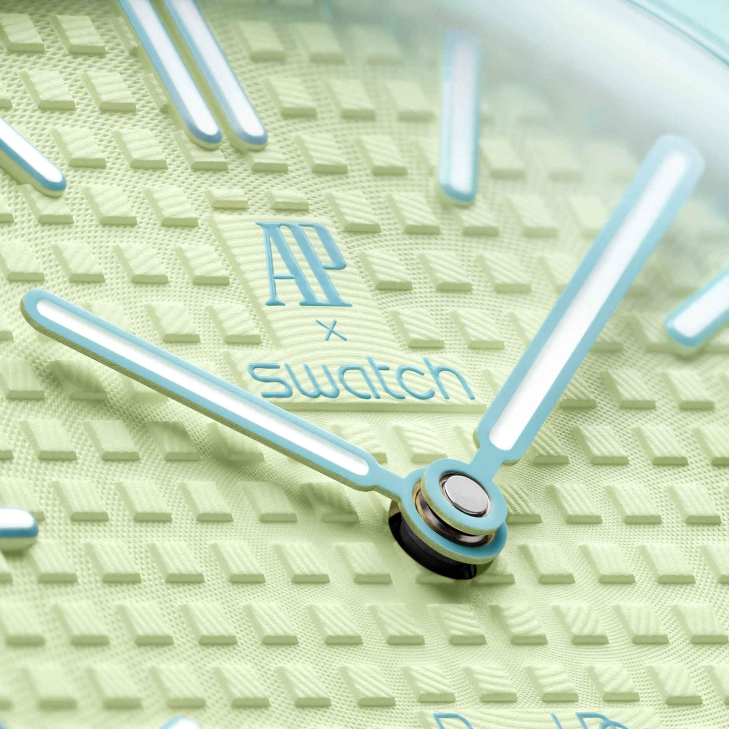 Swatch Royal Pop BLAUE ACHT Audemars Piguet